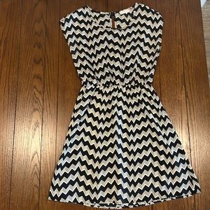 Black and White Zig-Zag Dress